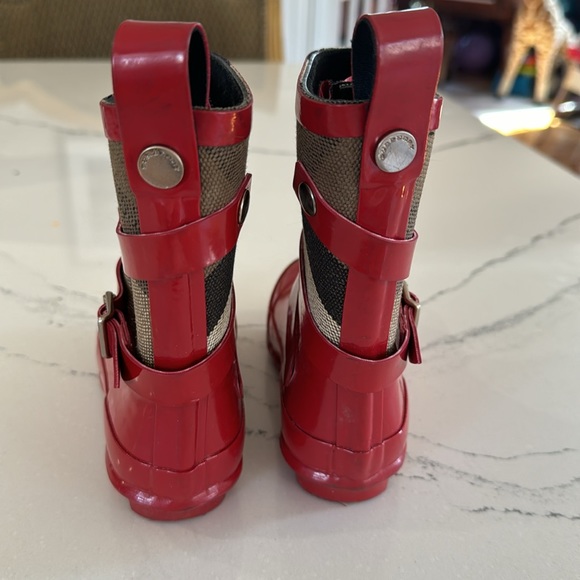 Burberry Check Rain Boots - Picture 4 of 6